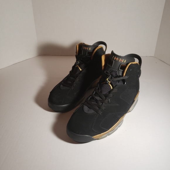 Men's Ovo Jordan 6's - Picture 4 of 6